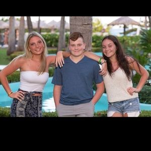 Meet your Posher, Melanie